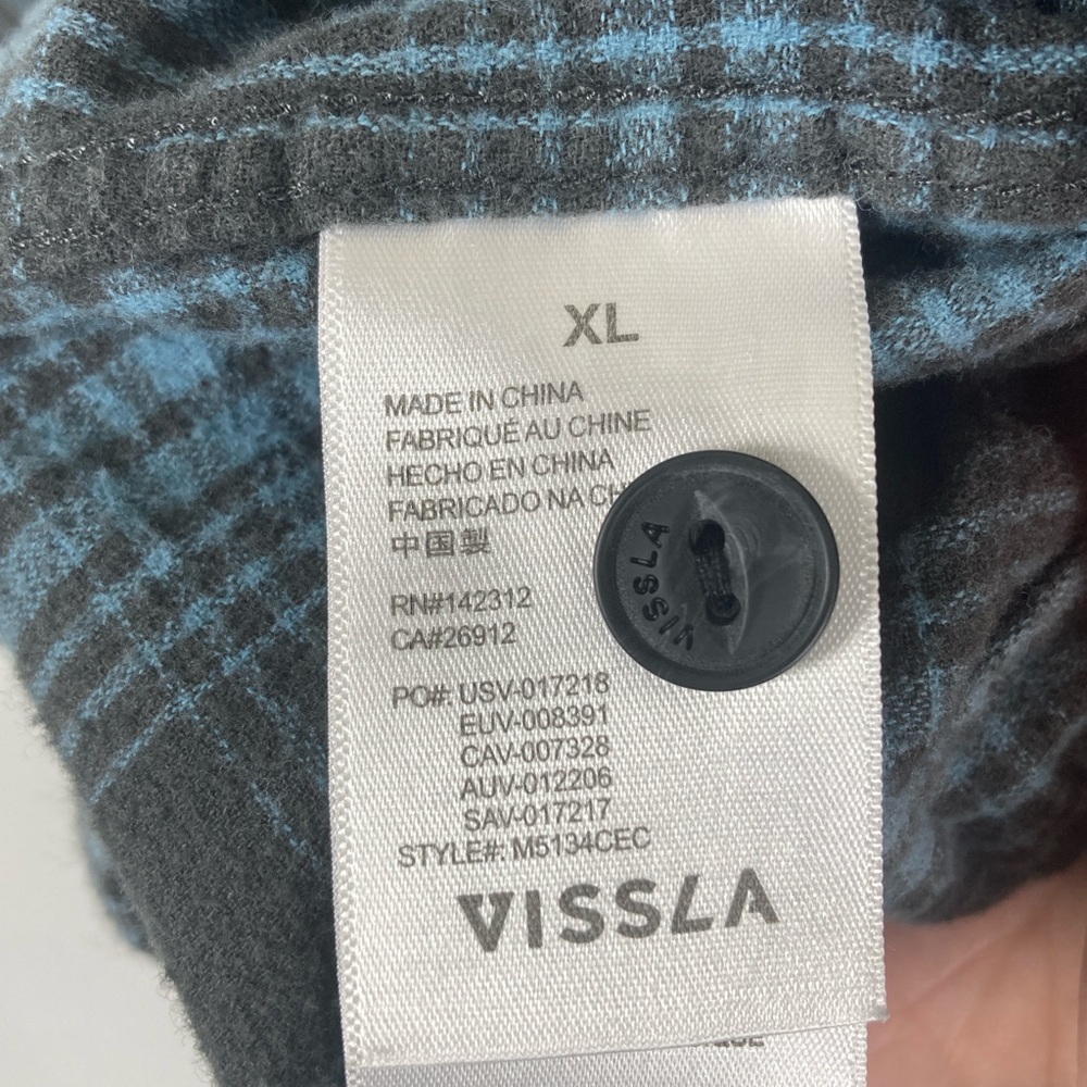 Vissla Button Up shirt  Men’s XL Blue Green Very Nice  Organic Cotton Plaid - Picture 8 of 16